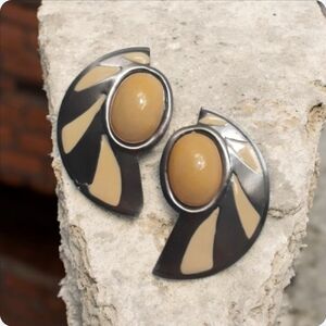 Vintage 1980's Oversized Silvertone Cream Fashion Earrings
